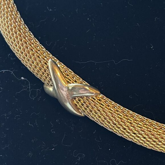 Vintage Gold Tone Mesh Choker Necklace Band with small x detailing - Picture 2 of 5
